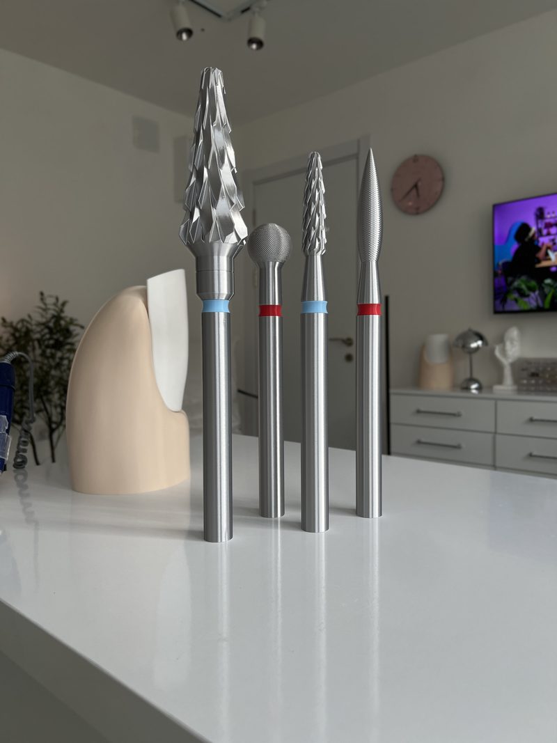 Mr. Finger — Nail Training Model, 20 cm — 2