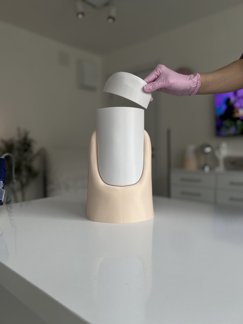 Mr. Finger — Nail Training Model, 20 cm — 3